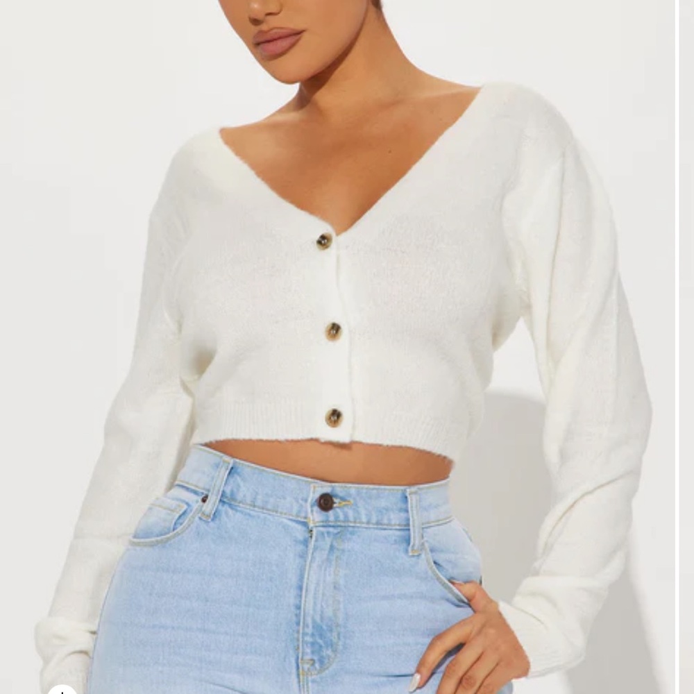 Set of 3 Cropped Cardigans in Different Colors